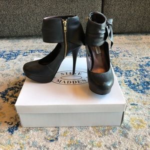 Steve Madden sexy leather platform booties heels